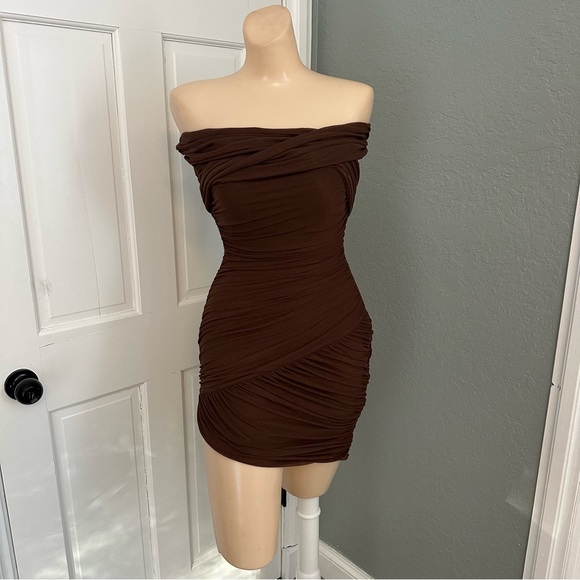 LOVERS AND FRIENDS ARIELA MINI DRESS - Picture 4 of 10